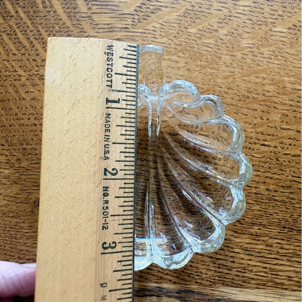 Vintage Heisey Crystolite Clear Glass Leaf Dishes - Set of 5- ~3x3 inches - Picture 6 of 10